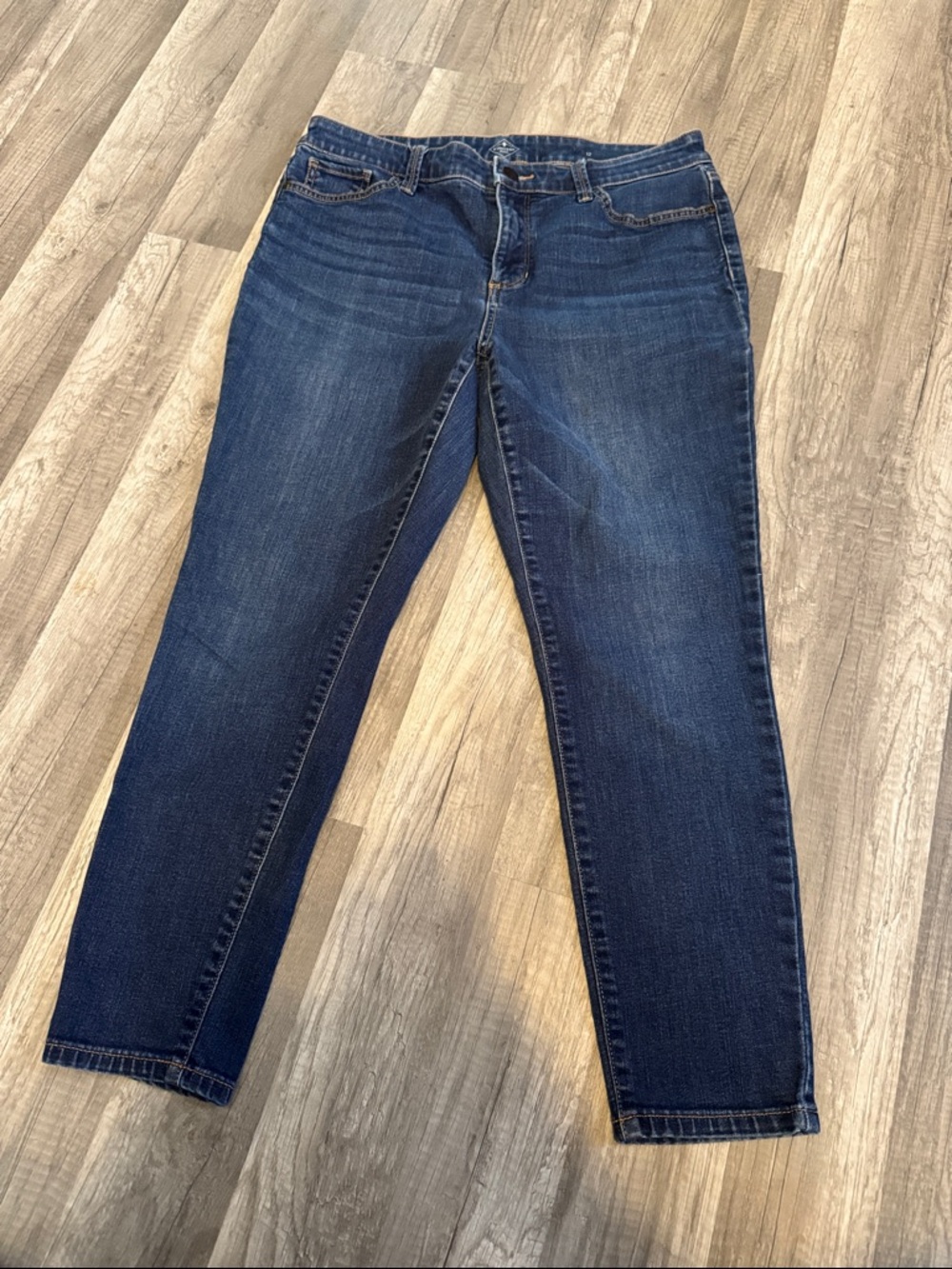 St. John's Bay Women's Skinny Jeans in Dark Blue Denim